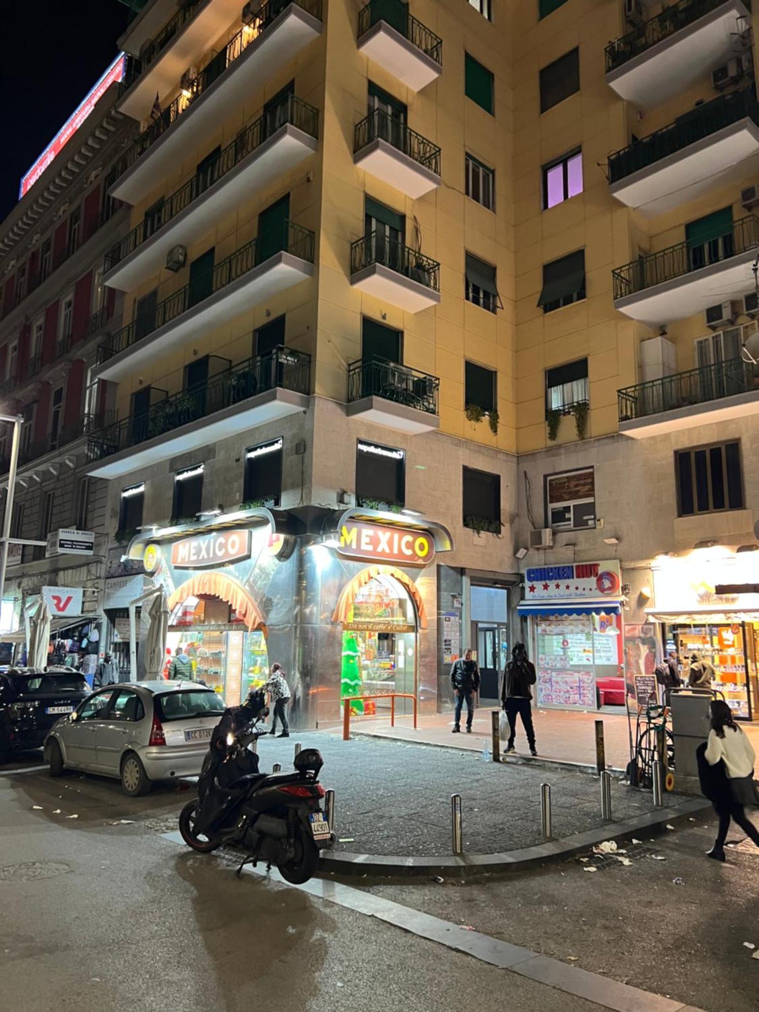 Napoliurbansuite Εξωτερικό φωτογραφία